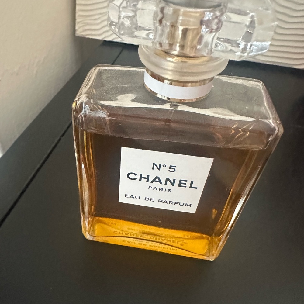 CHANEL No.5 Eau de Parfum - Picture 2 of 2